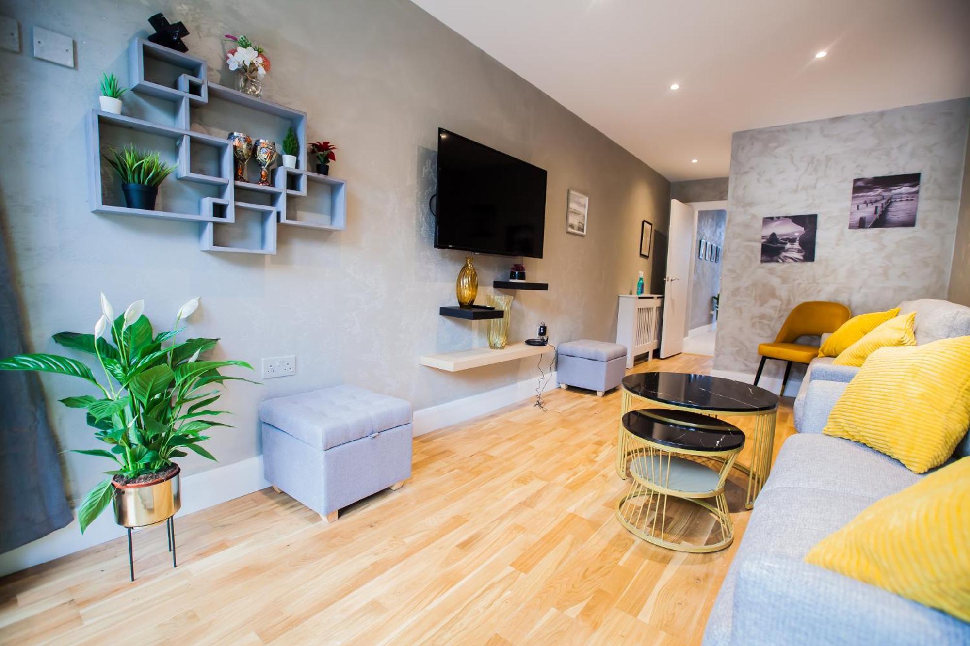 Luxury Fulham 3 Bedroom Garden House Лондон Екстериор снимка